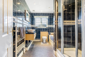 Photo 21- click for photo gallery